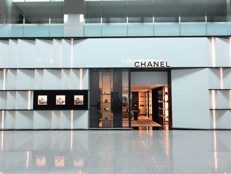 chanel incheon airport|Chanel makes landmark return to Incheon International Airport T1 .